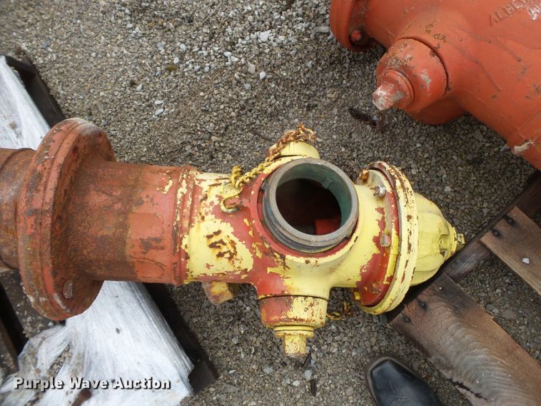 image for item DH7844 (11) fire hydrants