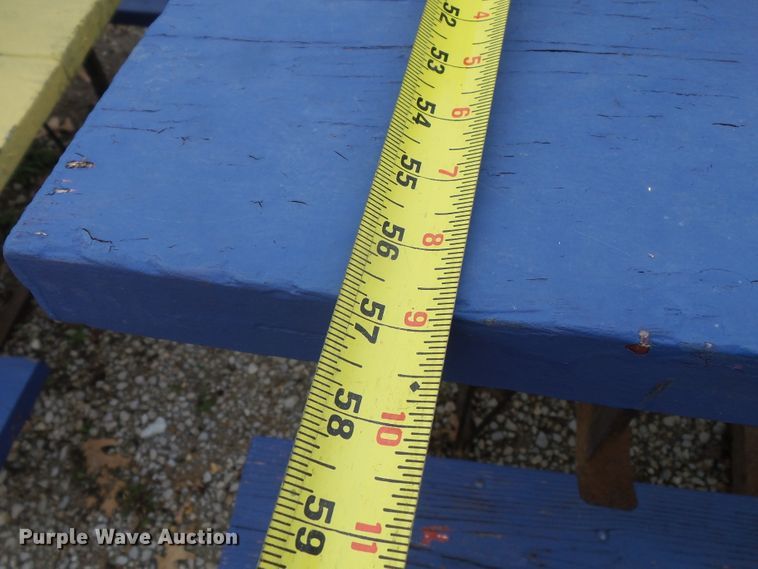image for item DH7846 (12) picnic tables