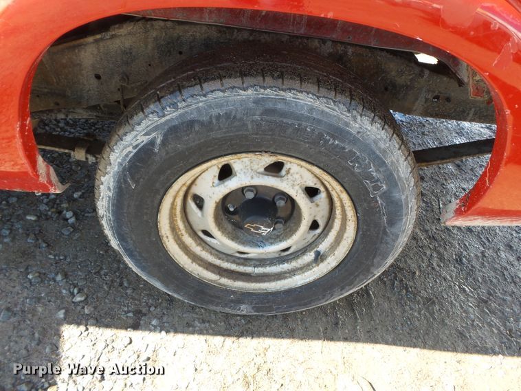 image for item DH7849 2002 Chevrolet S10 pickup truck