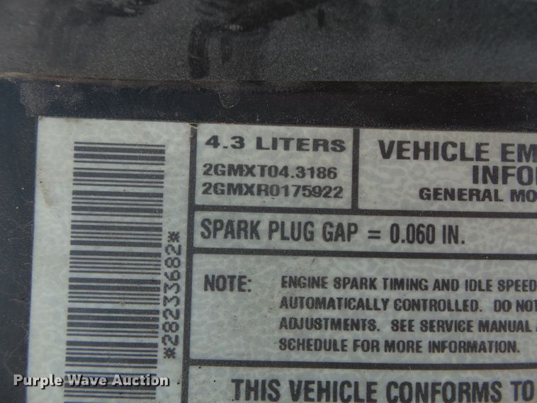 image for item DH7849 2002 Chevrolet S10 pickup truck