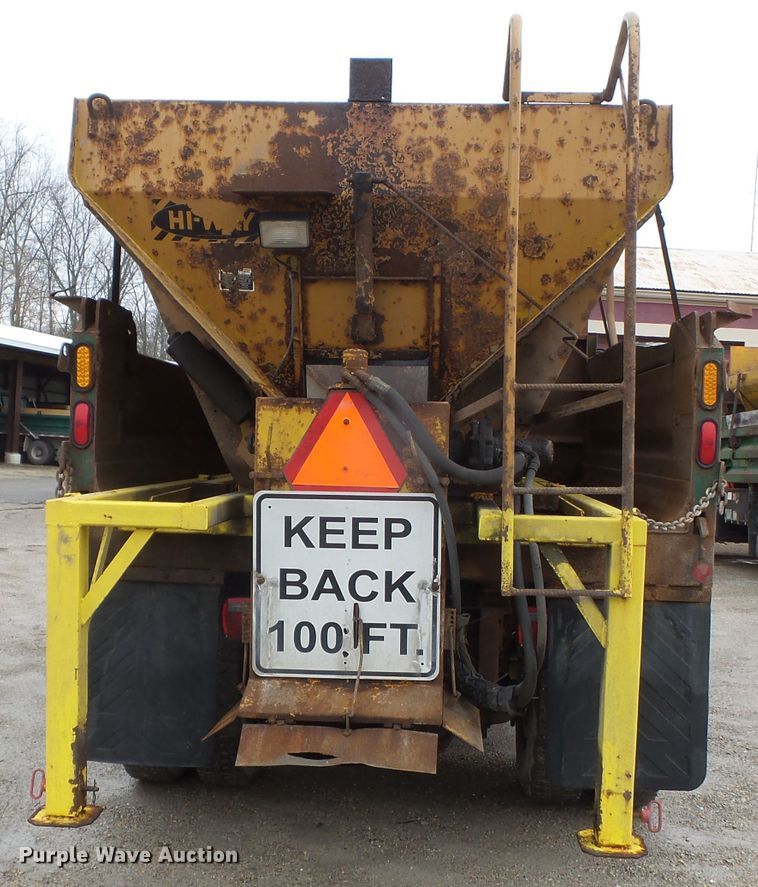 image for item DH7852 1997 GMC 8500 dump truck