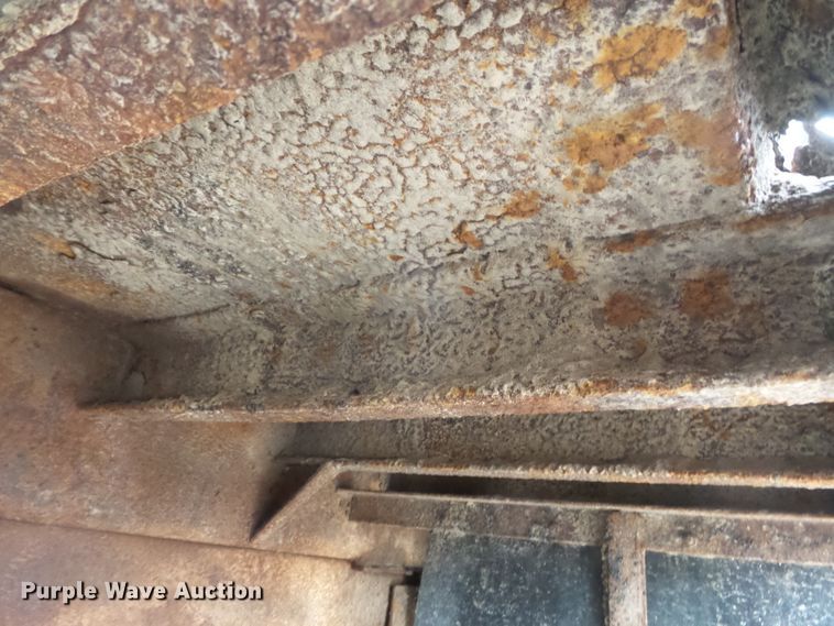 image for item DH7852 1997 GMC 8500 dump truck