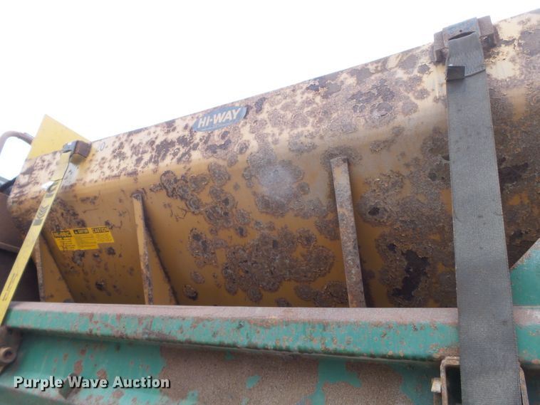 image for item DH7852 1997 GMC 8500 dump truck