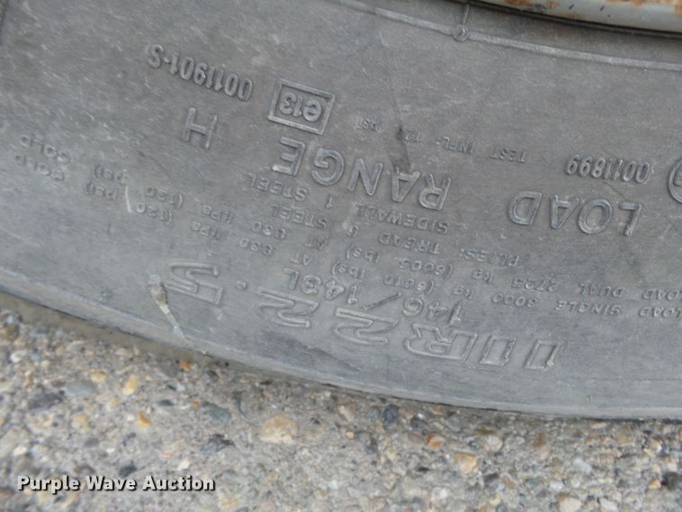 image for item DH7852 1997 GMC 8500 dump truck