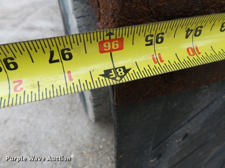 image for item DH7852 1997 GMC 8500 dump truck