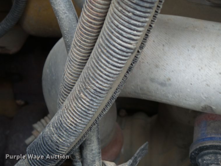 image for item DH7852 1997 GMC 8500 dump truck