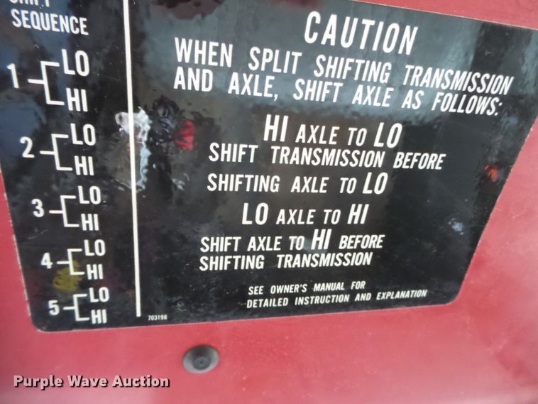 image for item DH7852 1997 GMC 8500 dump truck