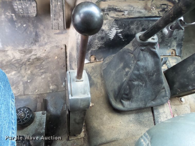 image for item DH7853 1996 GMC TopKick C6500 dump truck