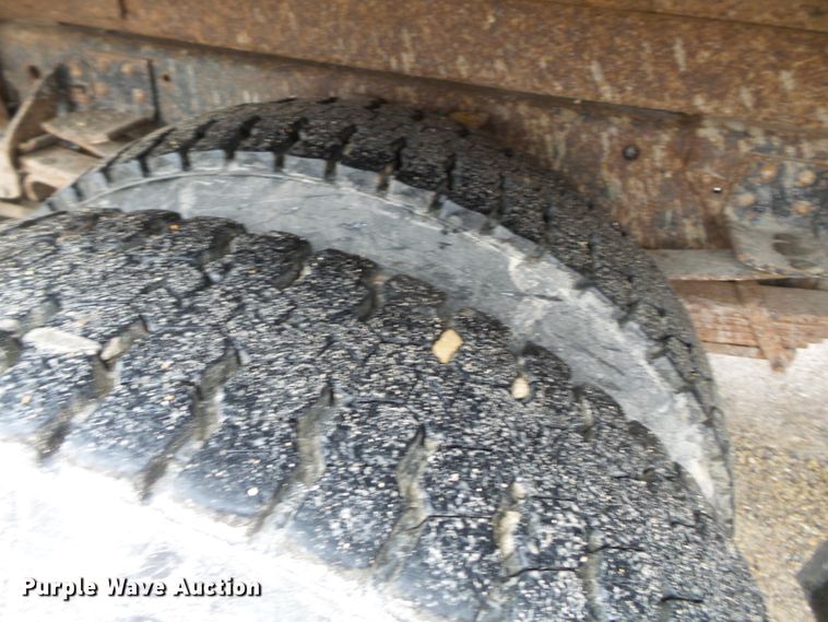 image for item DH7853 1996 GMC TopKick C6500 dump truck