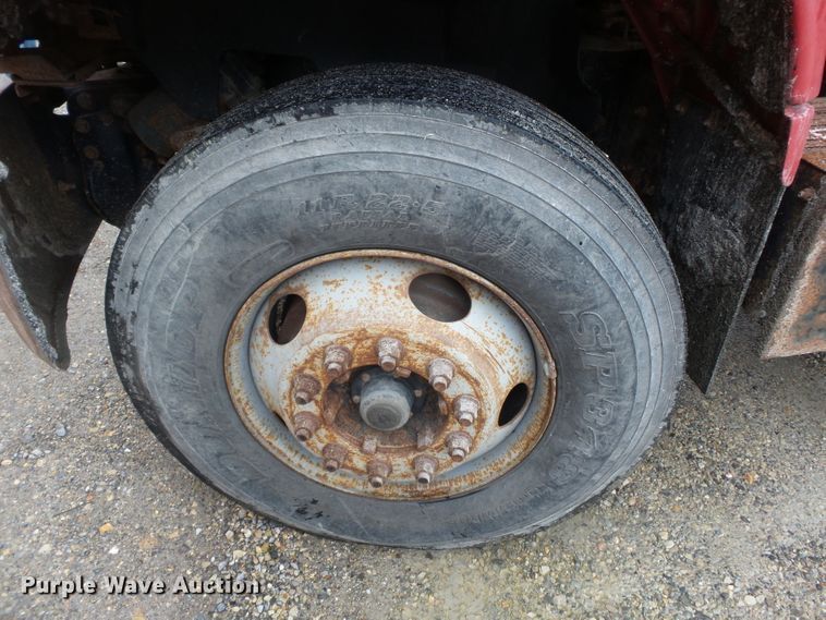 image for item DH7853 1996 GMC TopKick C6500 dump truck