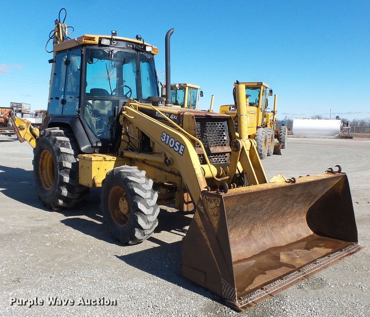 image for item DH7854 2000 John Deere 310SE backhoe