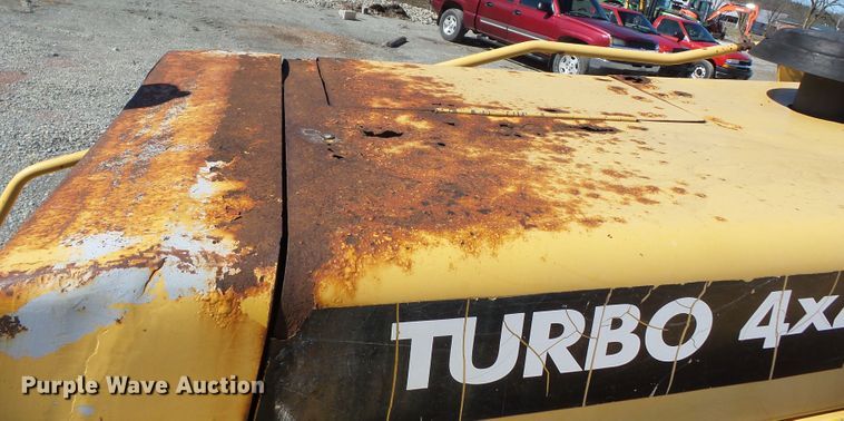 image for item DH7854 2000 John Deere 310SE backhoe