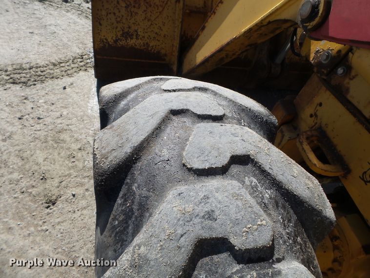 image for item DH7854 2000 John Deere 310SE backhoe