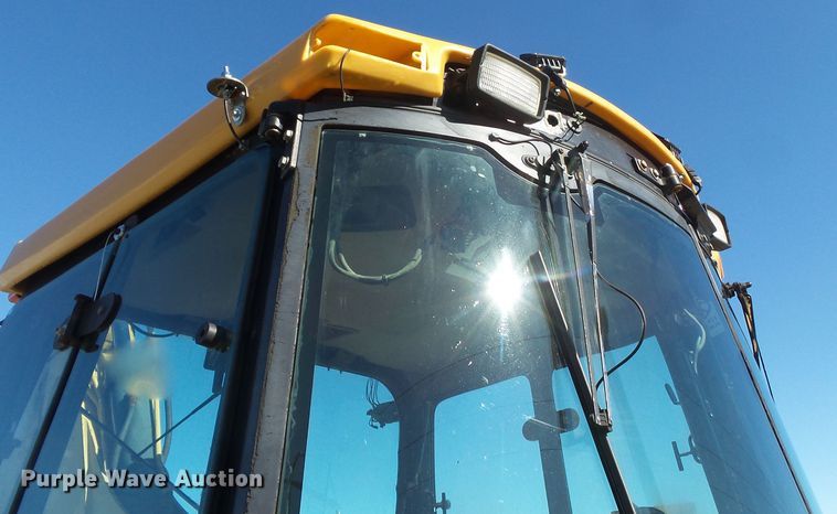 image for item DH7854 2000 John Deere 310SE backhoe