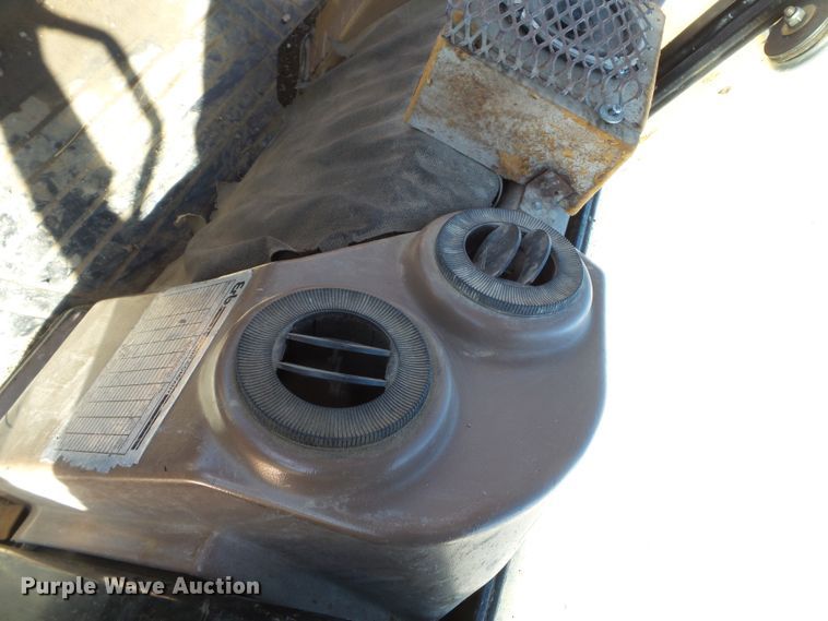 image for item DH7854 2000 John Deere 310SE backhoe