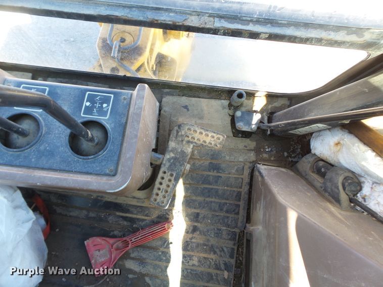 image for item DH7854 2000 John Deere 310SE backhoe