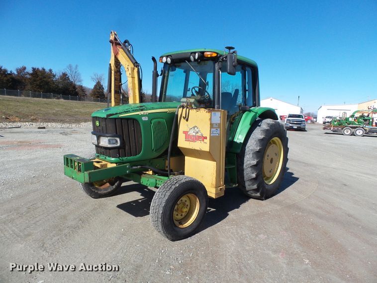 image for item DH7855 2003 John Deere 6420 tractor
