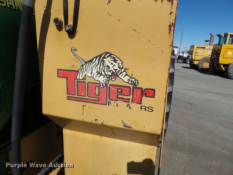 image for item DH7855 2003 John Deere 6420 tractor