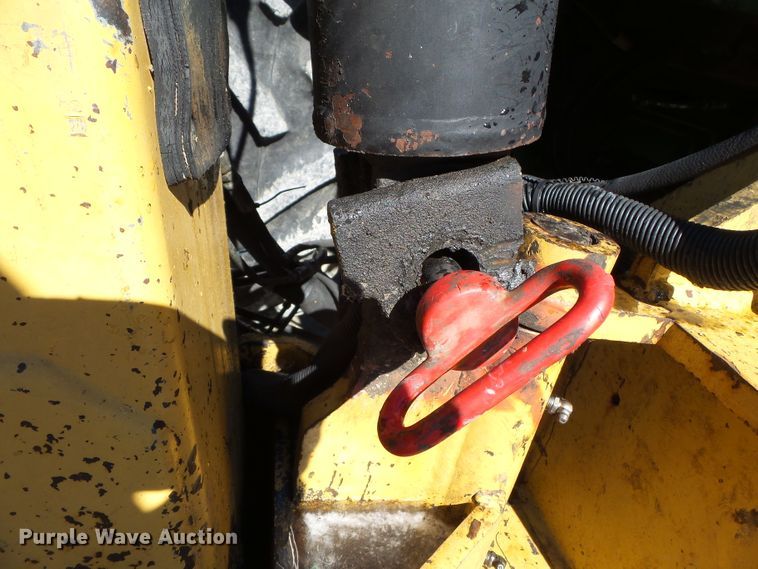 image for item DH7855 2003 John Deere 6420 tractor