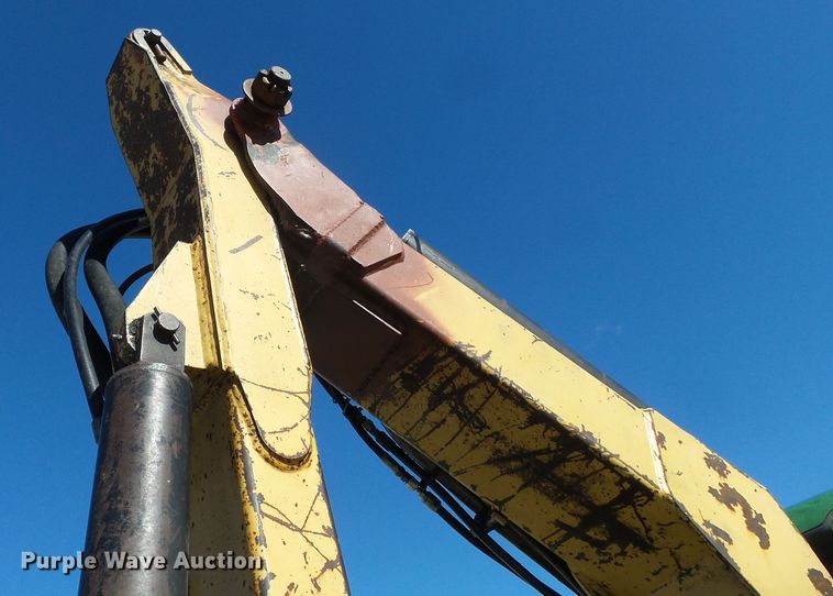 image for item DH7855 2003 John Deere 6420 tractor