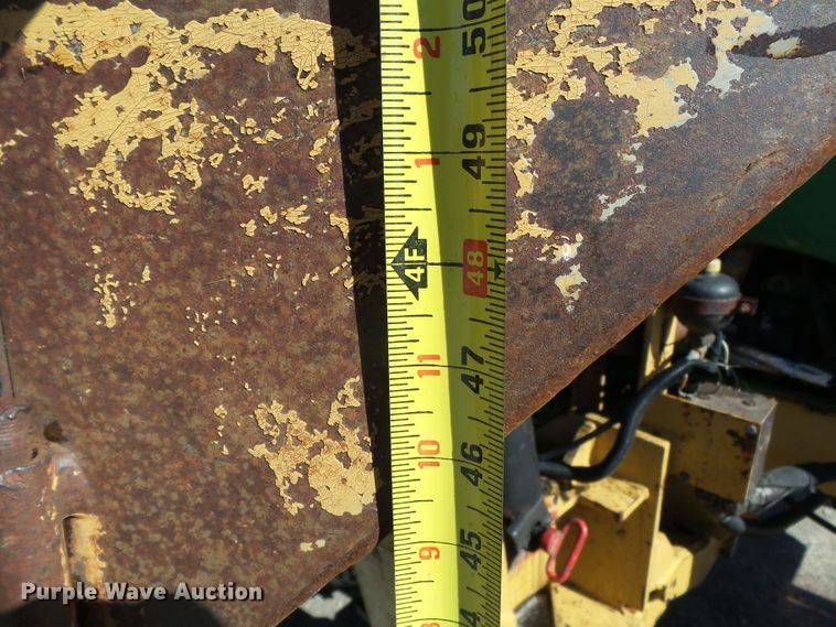 image for item DH7855 2003 John Deere 6420 tractor