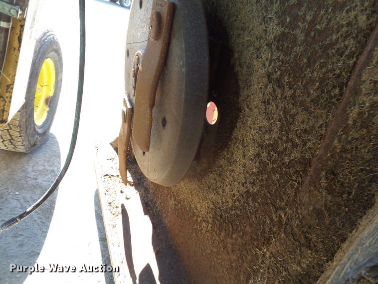 image for item DH7855 2003 John Deere 6420 tractor