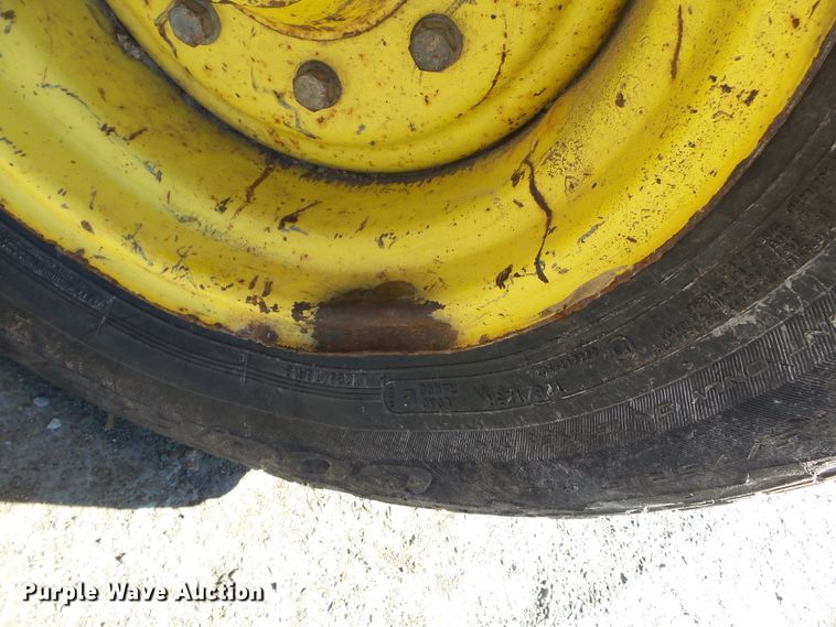 image for item DH7855 2003 John Deere 6420 tractor