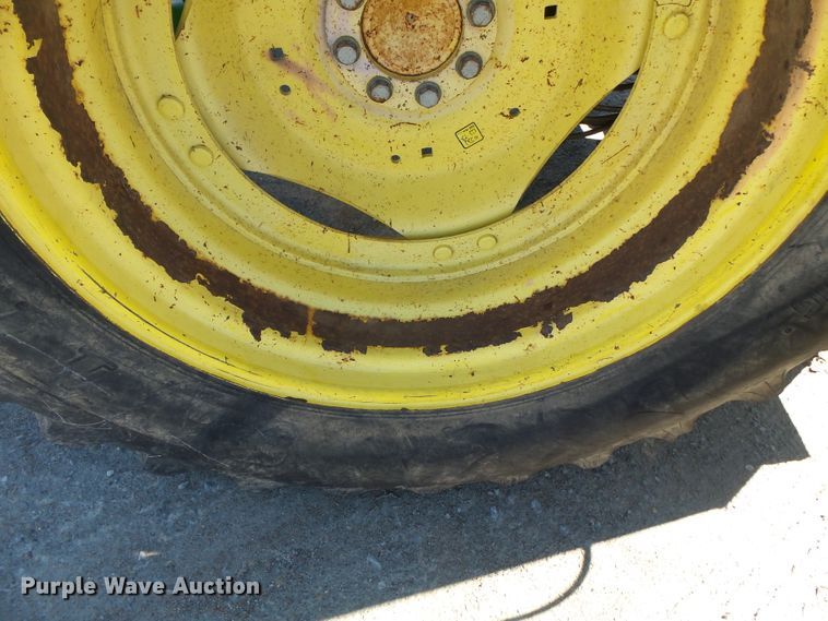 image for item DH7855 2003 John Deere 6420 tractor