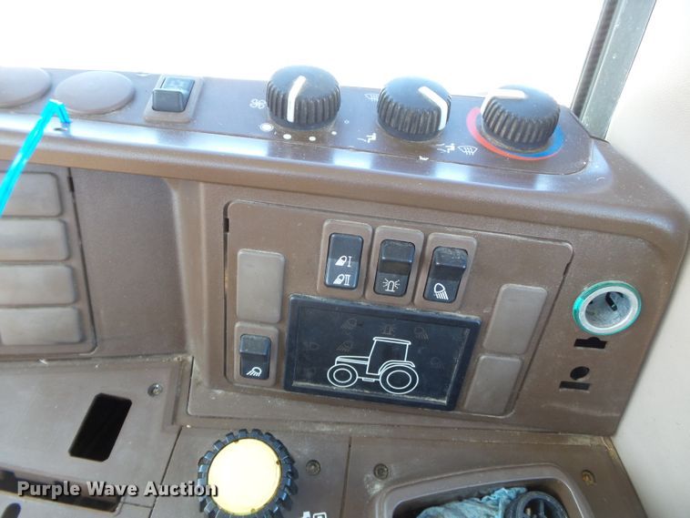 image for item DH7855 2003 John Deere 6420 tractor