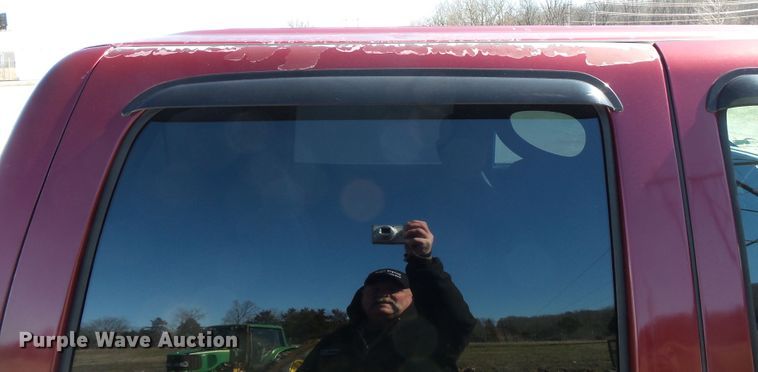 image for item DH7856 2005 Chevrolet Silverado 1500 Crew Cab pickup truck