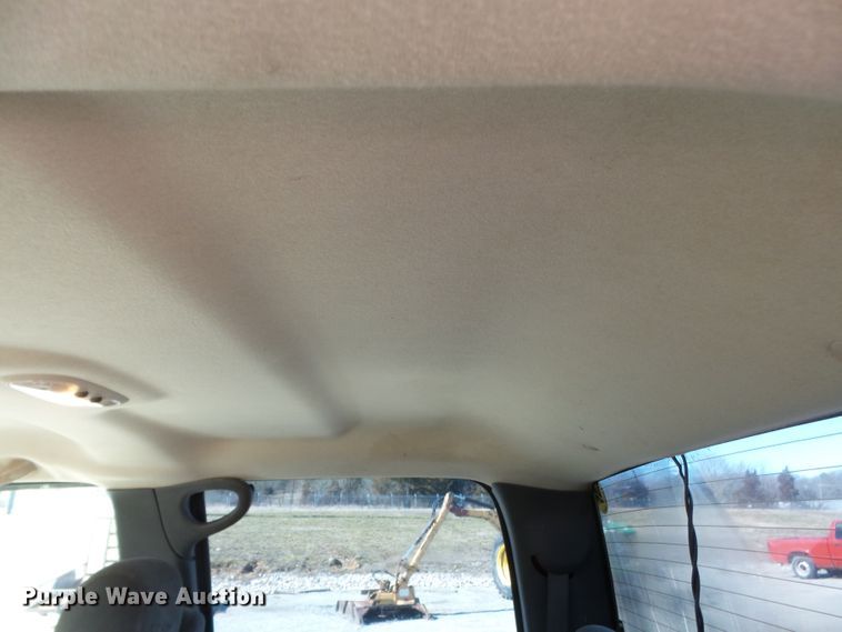 image for item DH7856 2005 Chevrolet Silverado 1500 Crew Cab pickup truck