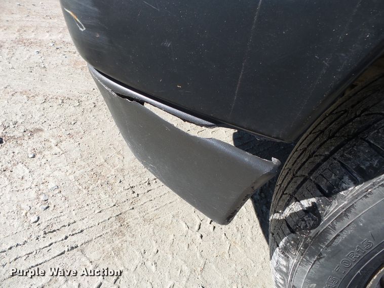 image for item DH7857 2002 Chevrolet S10 pickup truck