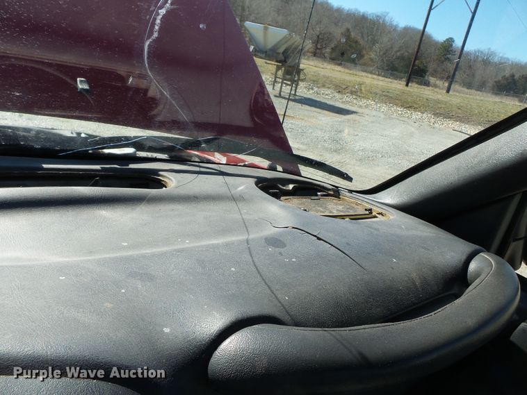 image for item DH7857 2002 Chevrolet S10 pickup truck