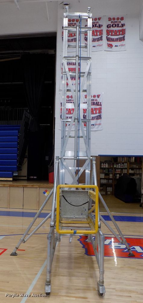 image for item DO9406 Up Right 524 Tallescope vertical lift