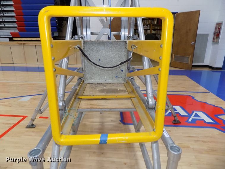 image for item DO9406 Up Right 524 Tallescope vertical lift