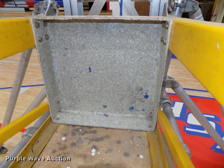 image for item DO9406 Up Right 524 Tallescope vertical lift