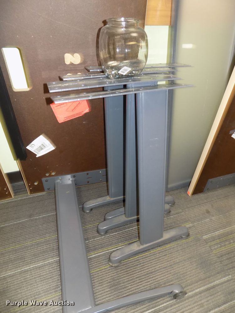 image for item DO9407 Office furniture