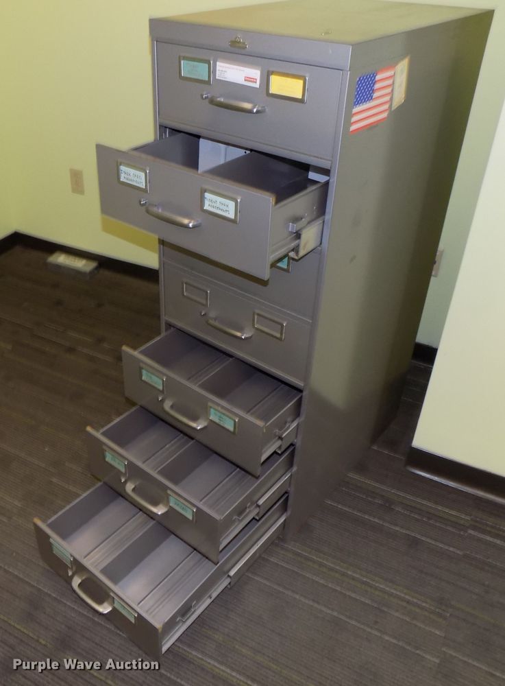 image for item DO9407 Office furniture