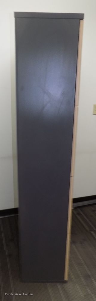 image for item DO9407 Office furniture