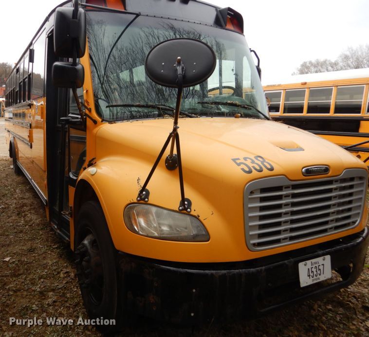 image for item EC9187 2008 Freightliner 310TS school bus