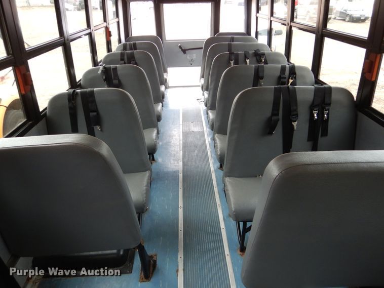 image for item EC9187 2008 Freightliner 310TS school bus