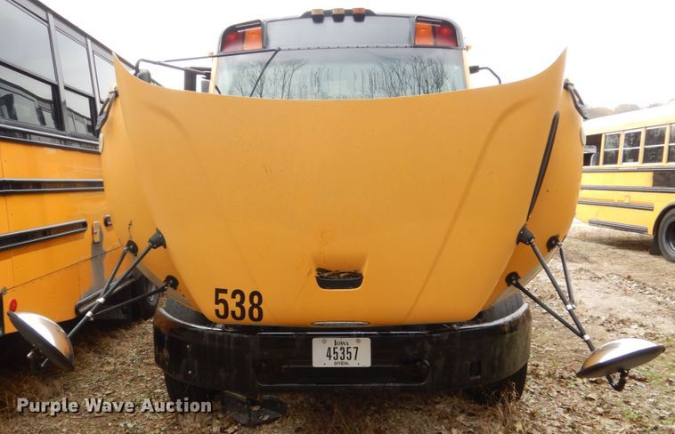 image for item EC9187 2008 Freightliner 310TS school bus