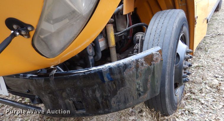 image for item EC9187 2008 Freightliner 310TS school bus