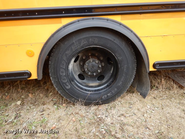 image for item EC9187 2008 Freightliner 310TS school bus