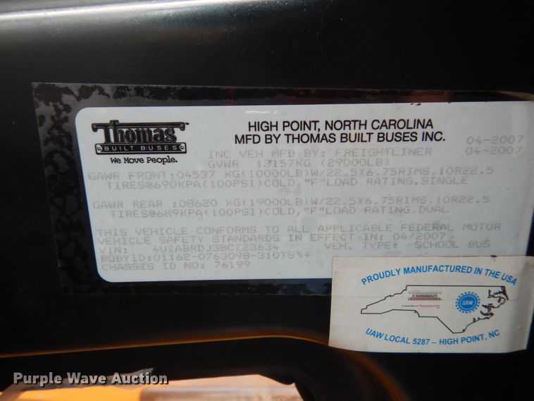 image for item EC9187 2008 Freightliner 310TS school bus