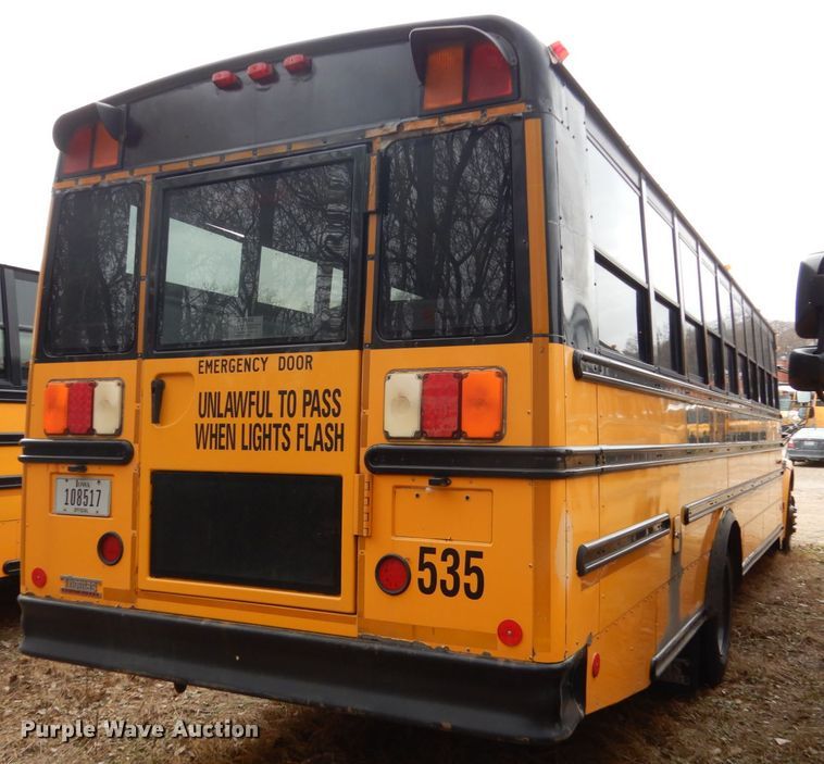 image for item EC9189 2007 Freightliner Thomas school bus