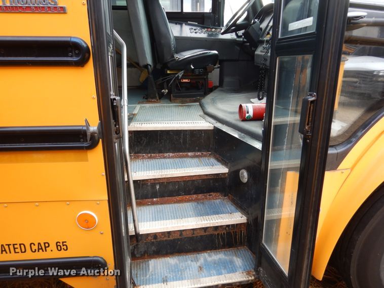 image for item EC9189 2007 Freightliner Thomas school bus