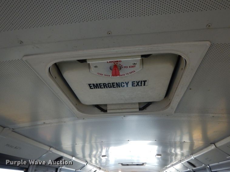 image for item EC9189 2007 Freightliner Thomas school bus