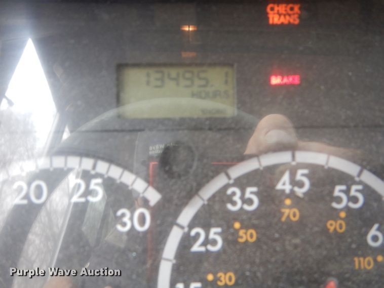 image for item EC9189 2007 Freightliner Thomas school bus