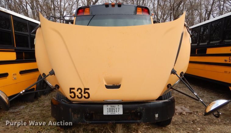 image for item EC9189 2007 Freightliner Thomas school bus